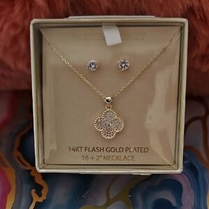 Elegant Gold Plated Necklace and Earring Set